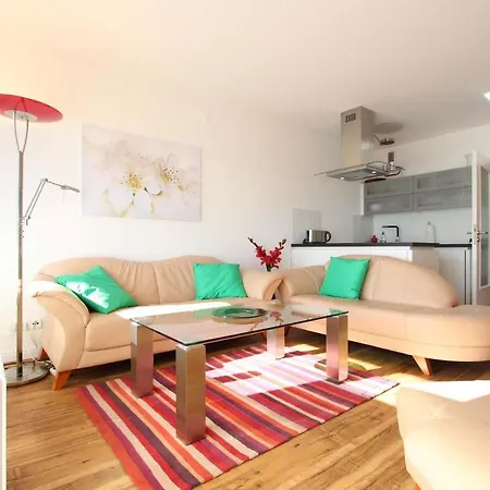 Schuetzenweg 13-15 Whg 11